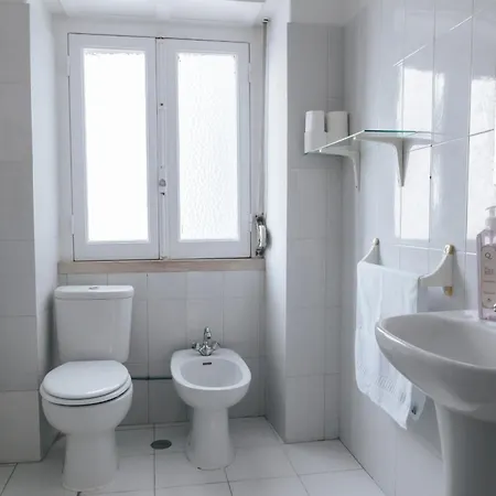 Daniela's 305 * Lisboa