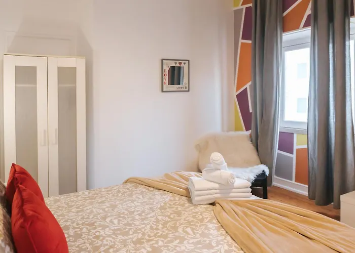 Daniela's 305 * Lisboa