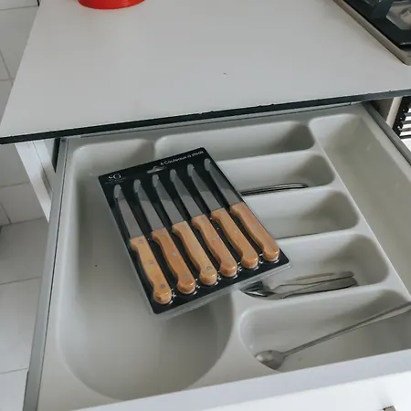 Gasthuis Daniela's 305 *